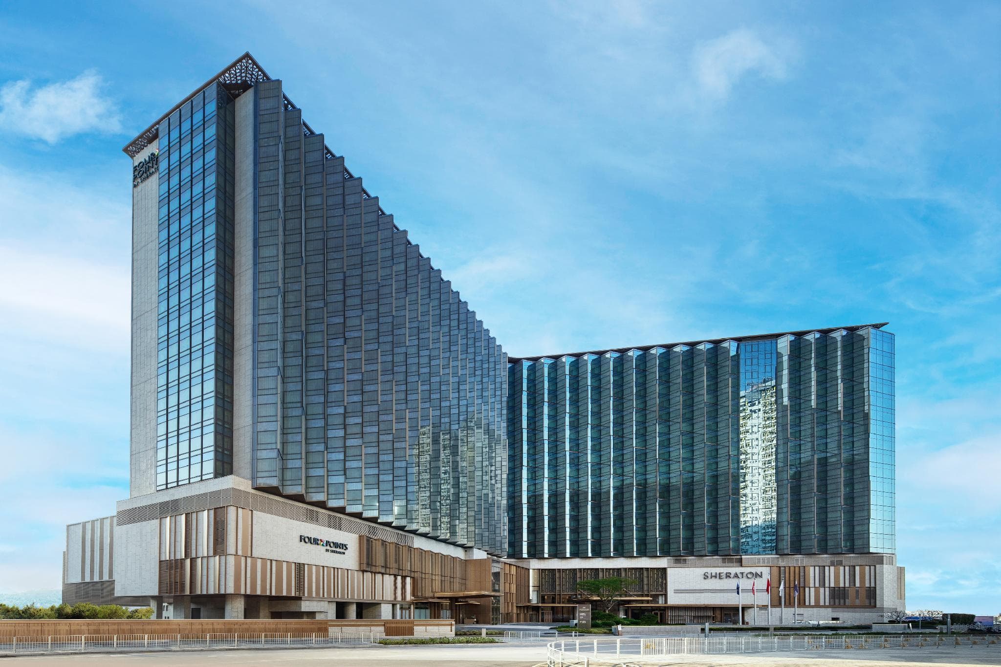 Four Points by Sheraton Hong Kong Tung Chung
