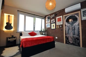 RocknRoll Home stazione centrale