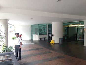 Luxury Service Suite at Taragon KL