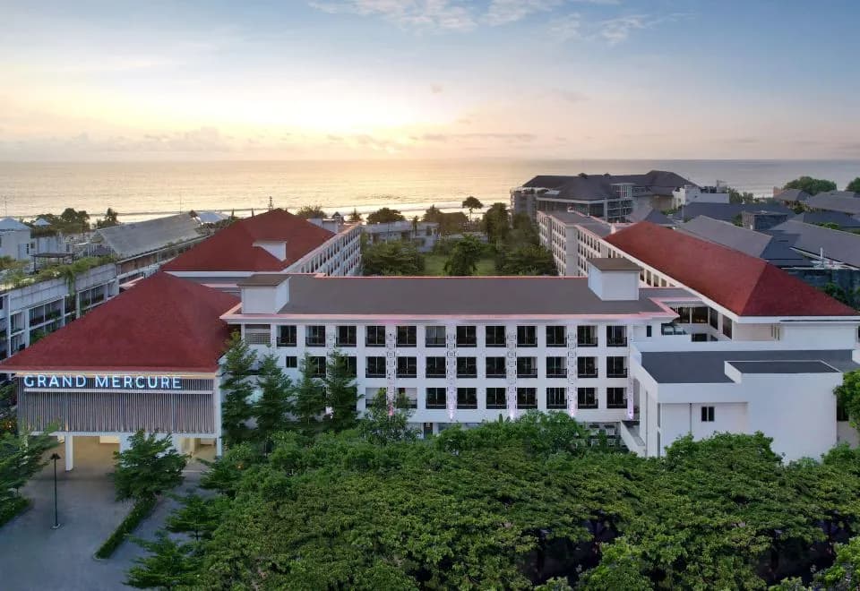 Grand Mercure Bali Seminyak