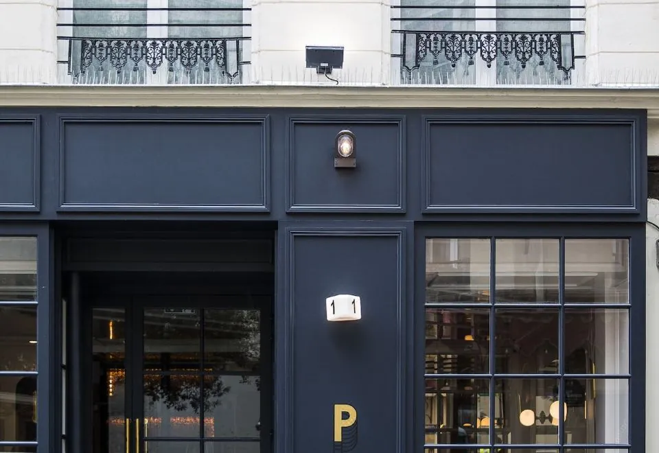 Hotel Panache