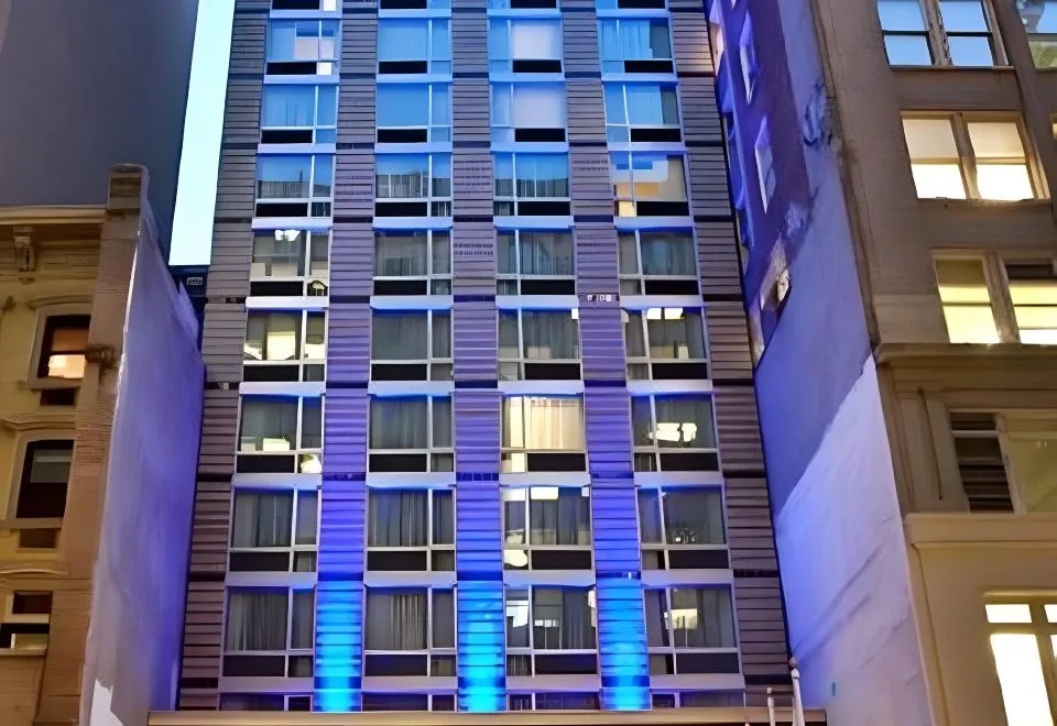 Holiday Inn Express - Times Square South, an IHG Hotel