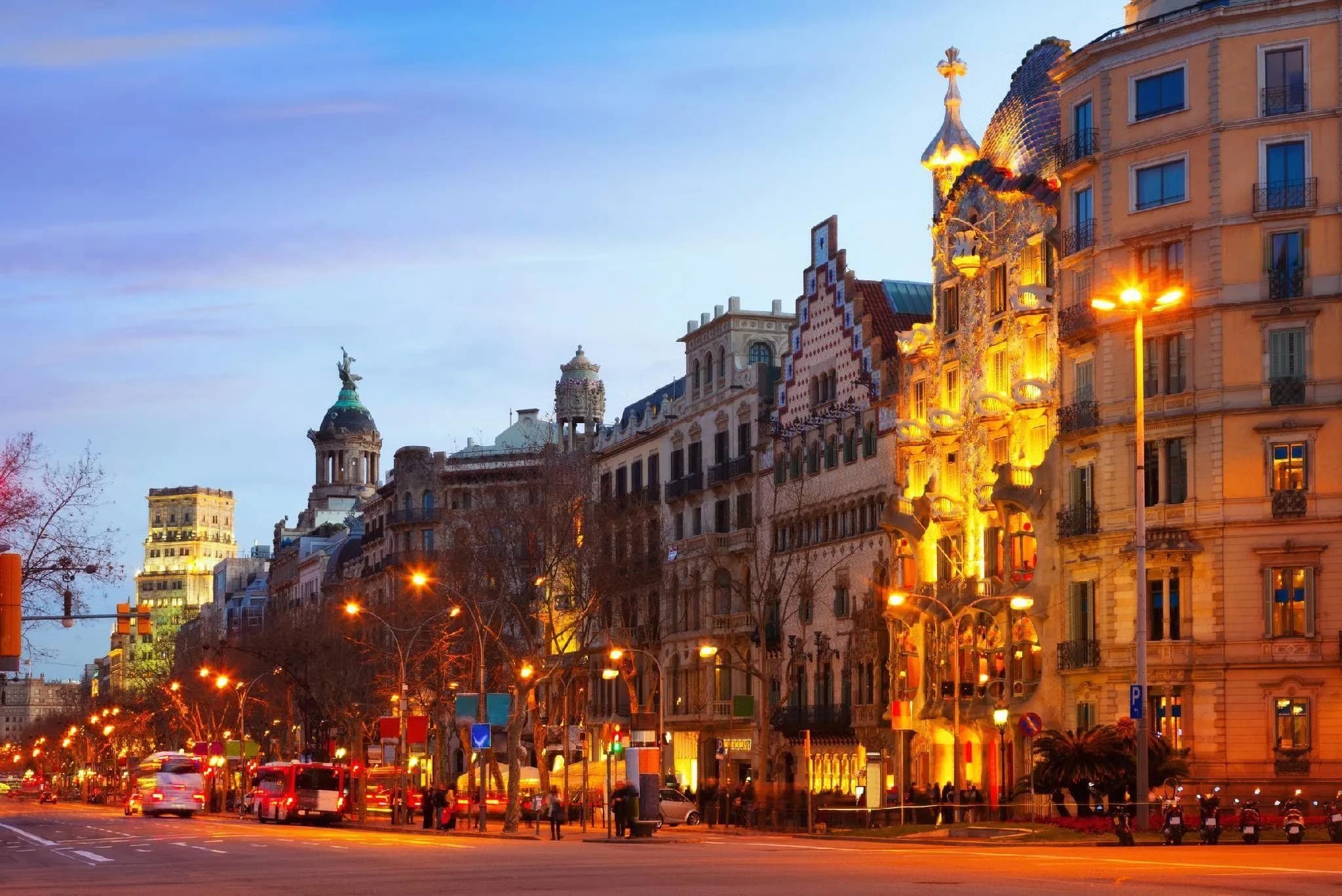 Tres Torres Atiram Hotels