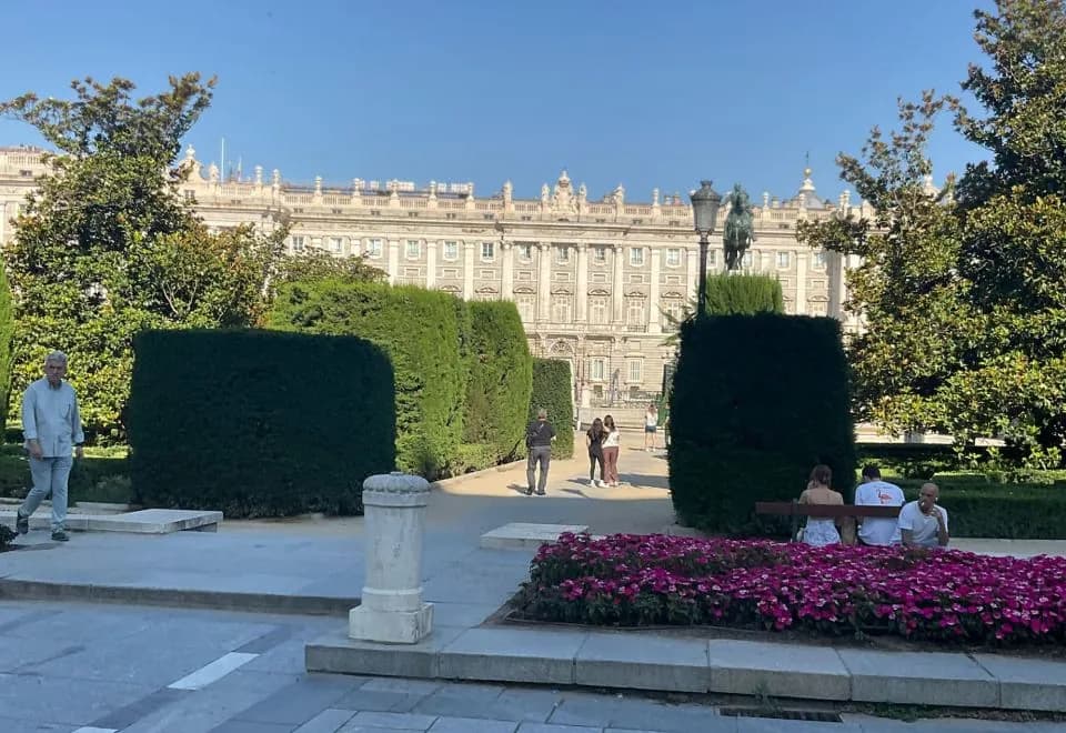 Luz Madrid Rooms