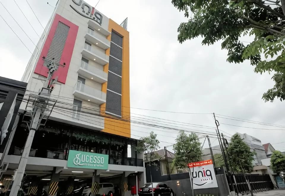 Uniq Hotel